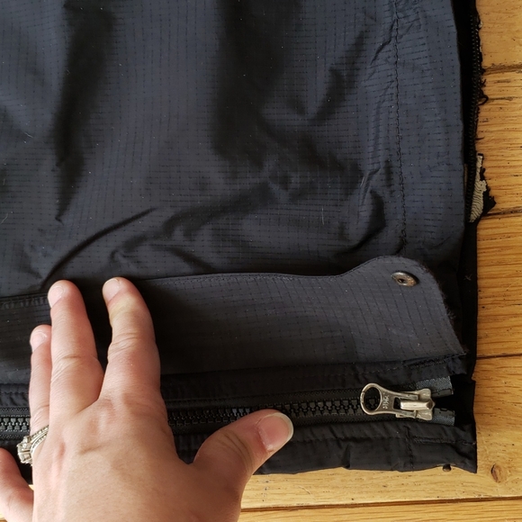 L.L. Bean waterproof 💧 ski pants shell - Picture 9 of 11